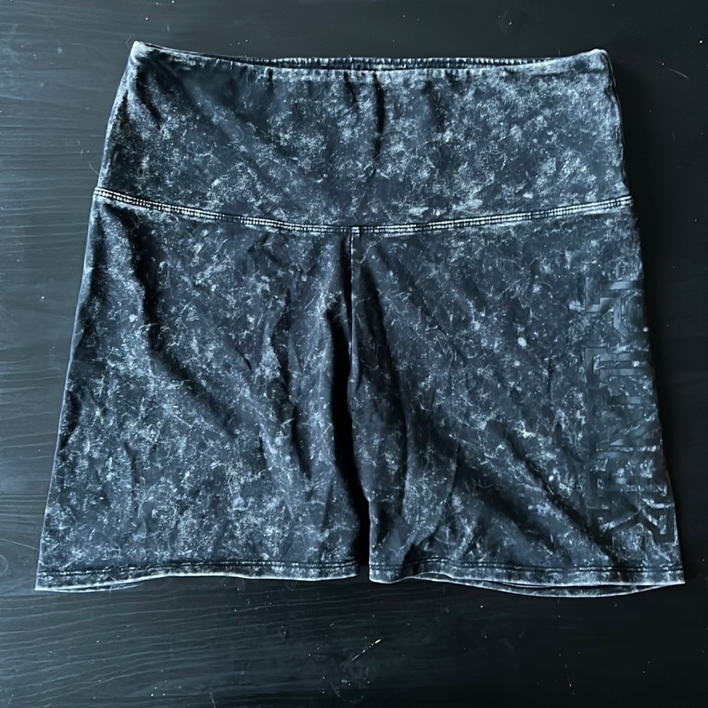 VS Pink Bike Short in Acid Wash
